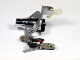 ЗАМОК БАГАЖ 1118